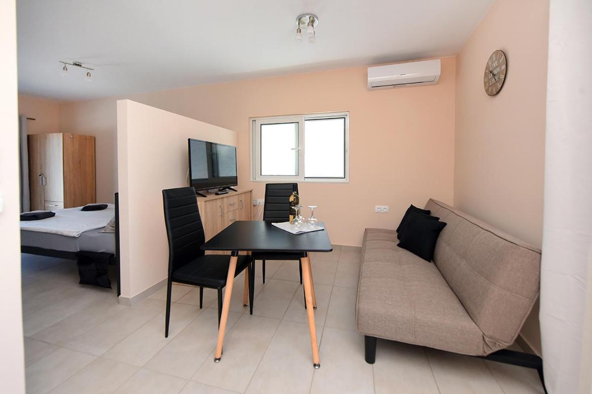 Happy Days Home Apartment Und Studio/Penthouse Ιαλυσός Ρόδος Εξωτερικό φωτογραφία